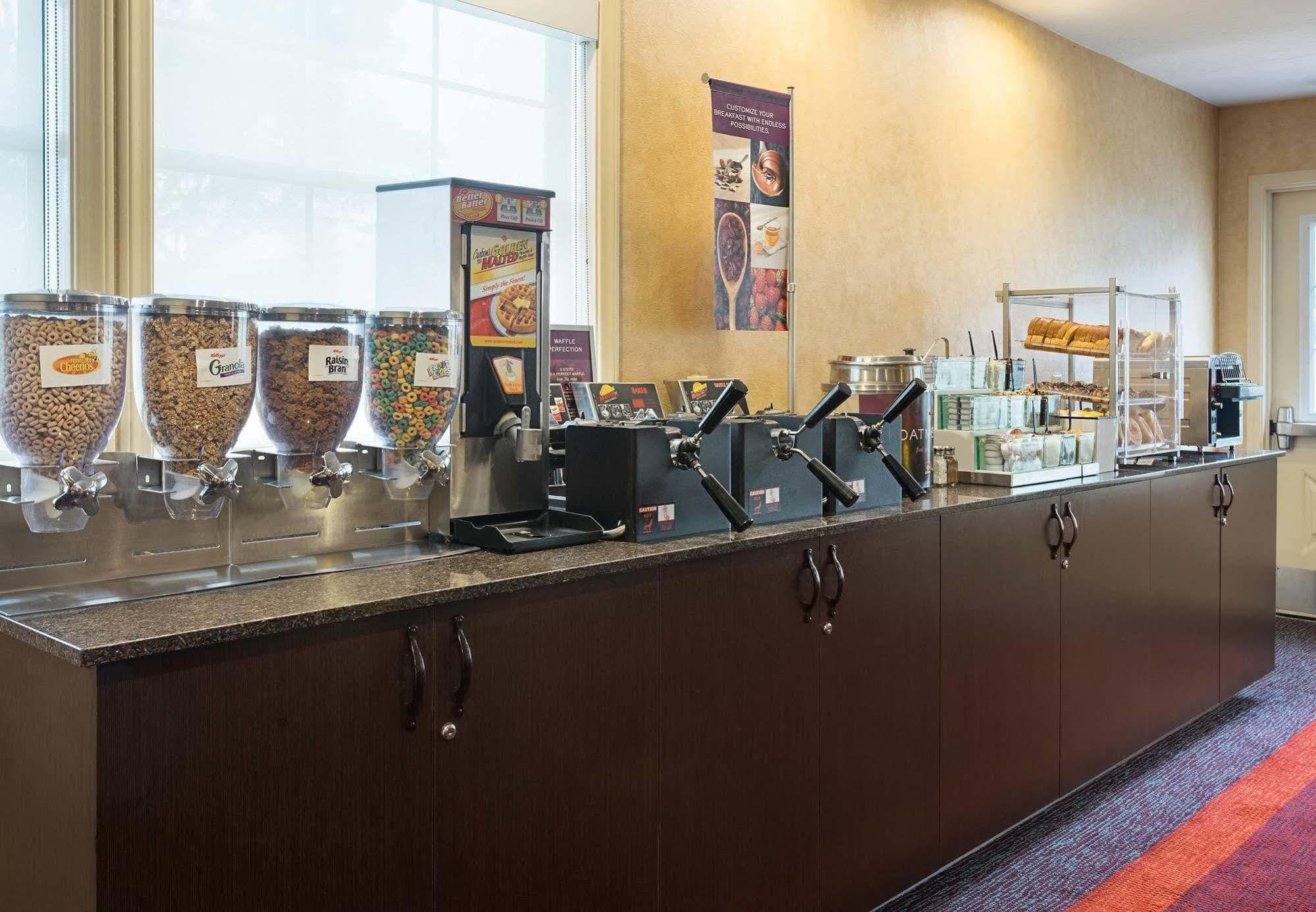 Residence Inn By Marriott San Diego Central Экстерьер фото