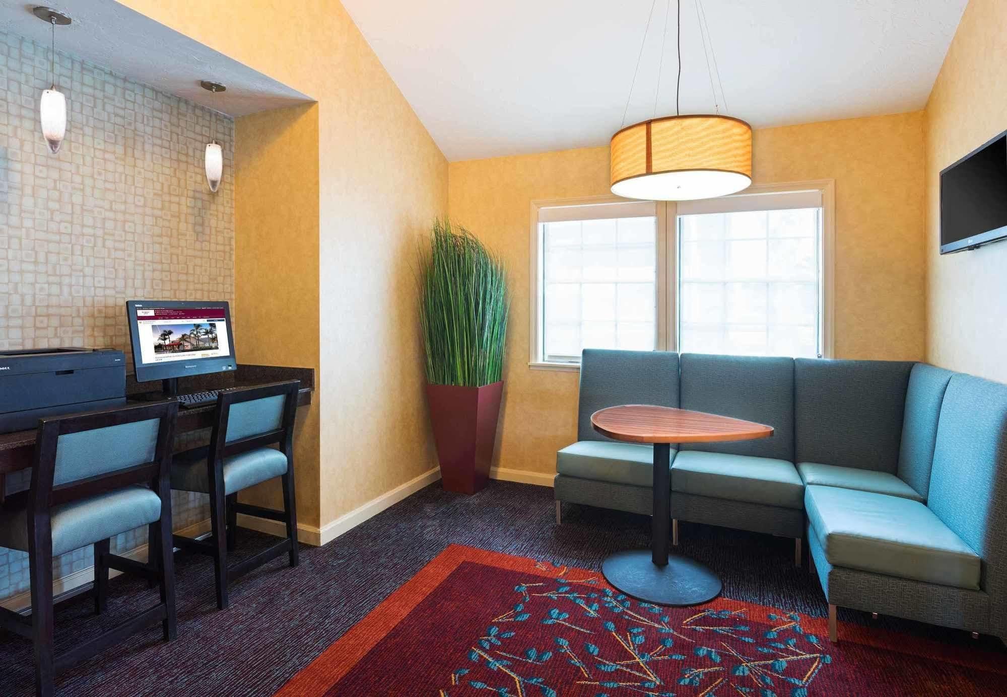 Residence Inn By Marriott San Diego Central Экстерьер фото